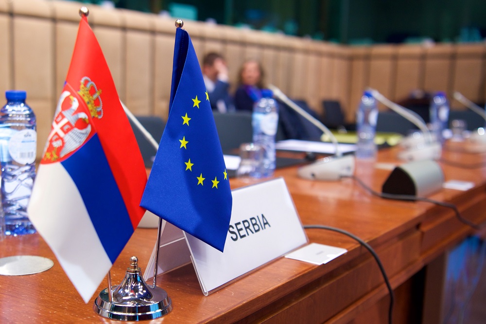 BE: Serbia nuk mund te behet anetare pa normalizimin e raporteve me Kosoven